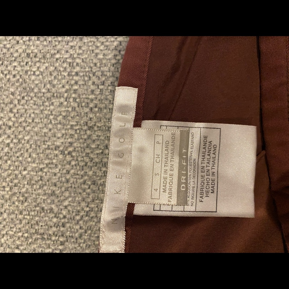 Nike rust colored sport skort